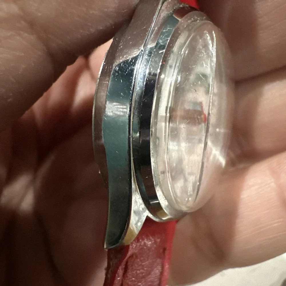 Working VTG 1960 Mexico Tijuana Unisex Watch Dial Manual Wind Red Strap 31mm 6.5